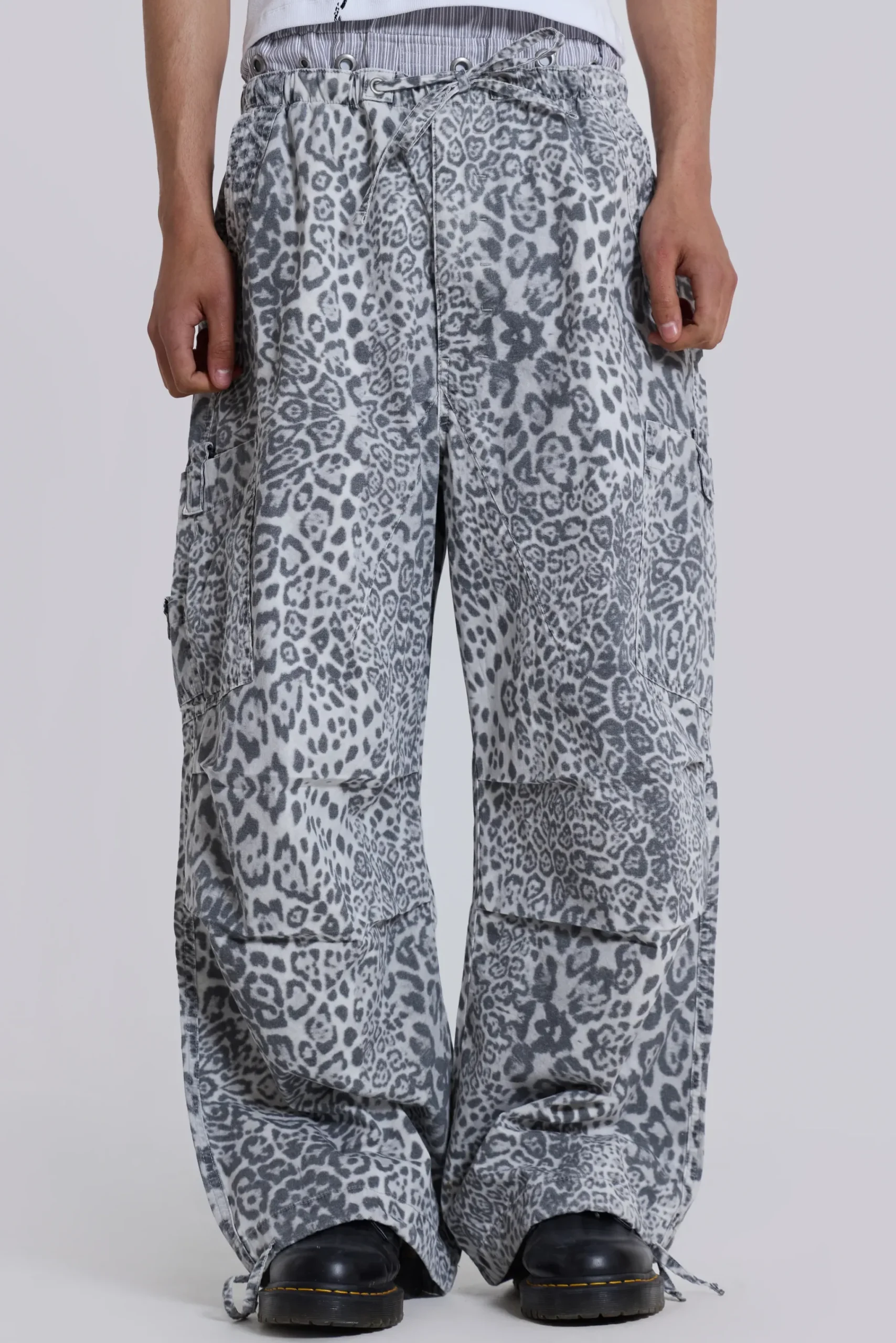 Best Sale Jaded London Snow Leopard Parachute Pants